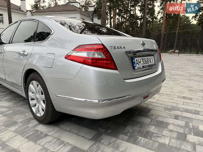 Седан Nissan Teana 2008 в Сумах