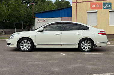 Седан Nissan Teana 2012 в 