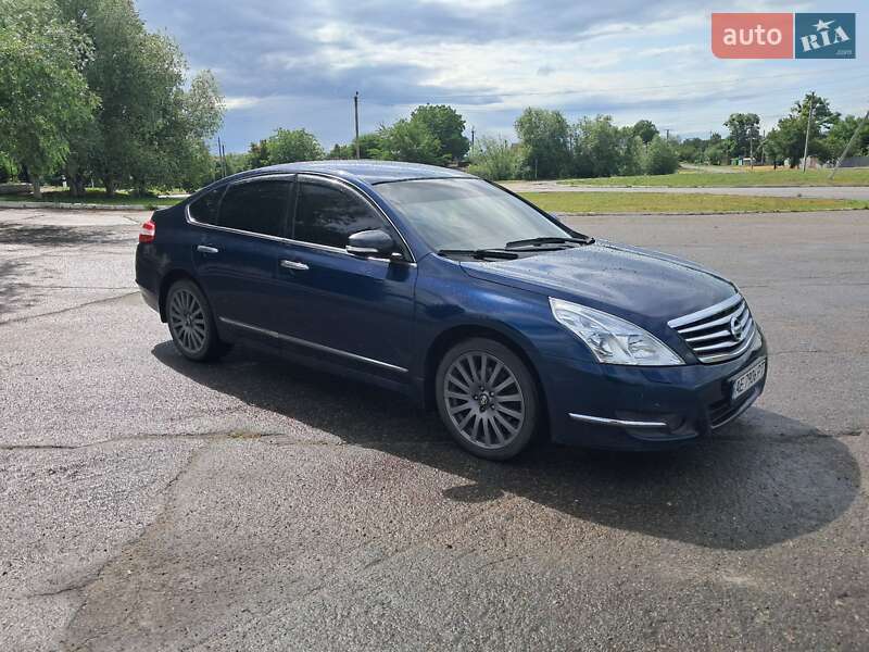 Седан Nissan Teana 2008 в Днепре