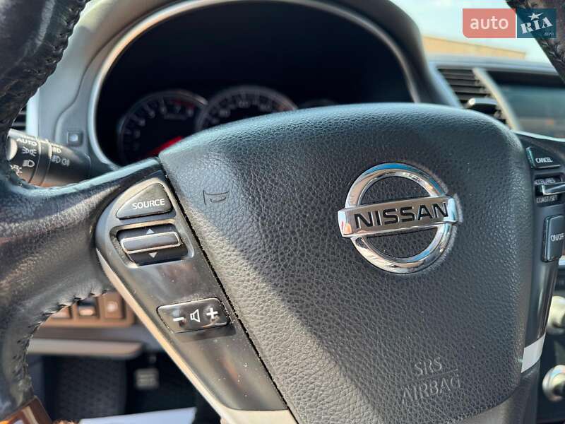 Седан Nissan Teana 2010 в Запоріжжі