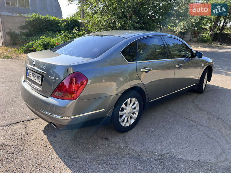 Седан Nissan Teana 2007 в Миколаєві
