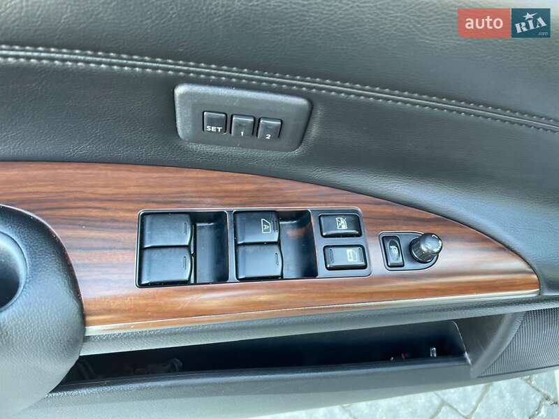 Седан Nissan Teana 2008 в Львові