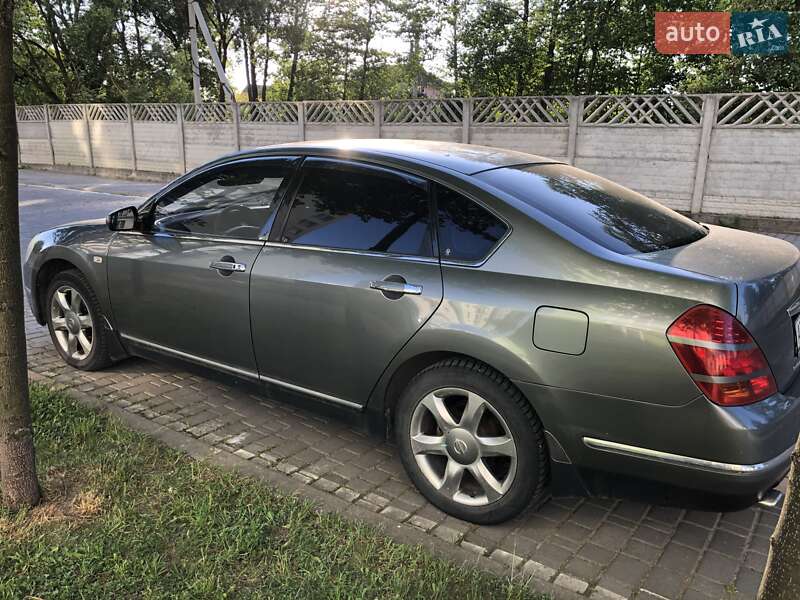 Седан Nissan Teana 2007 в Ивано-Франковске
