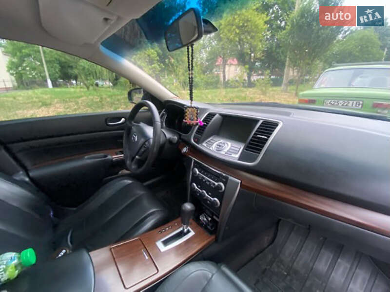 Седан Nissan Teana 2008 в Калуші