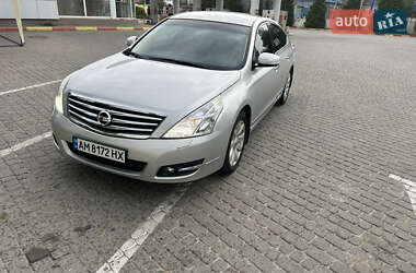 Седан Nissan Teana 2010 в Львові