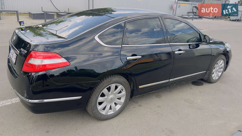 Седан Nissan Teana 2008 в Львові
