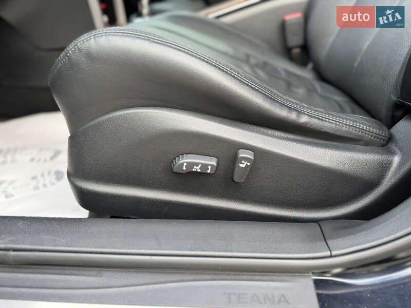 Седан Nissan Teana 2010 в Луцке фото 31 Седан Nissan Teana 2010 в Луцке