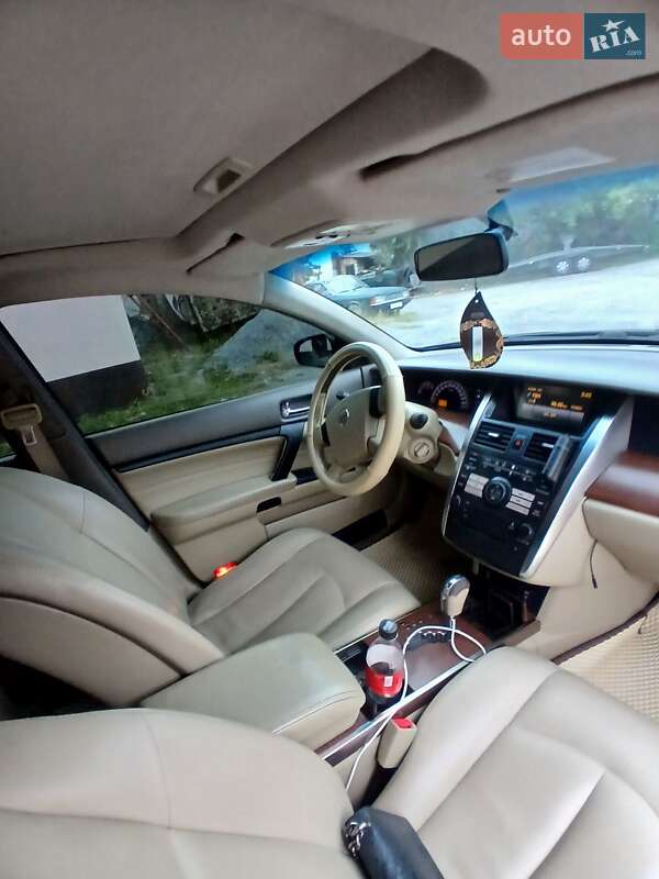 Седан Nissan Teana 2007 в Виннице