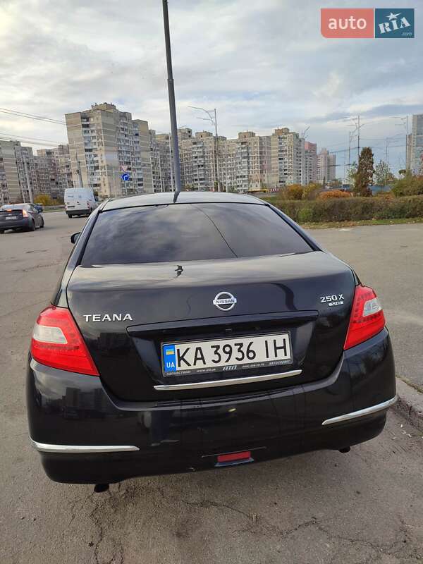 Седан Nissan Teana 2008 в Києві