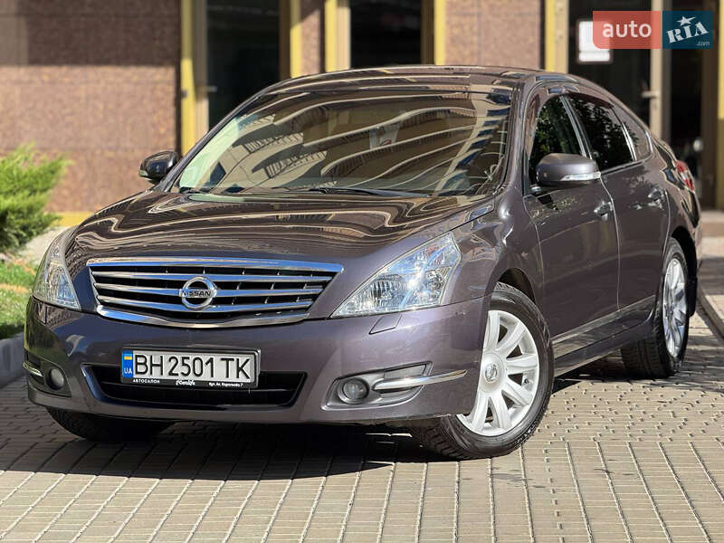 Nissan Teana 2011