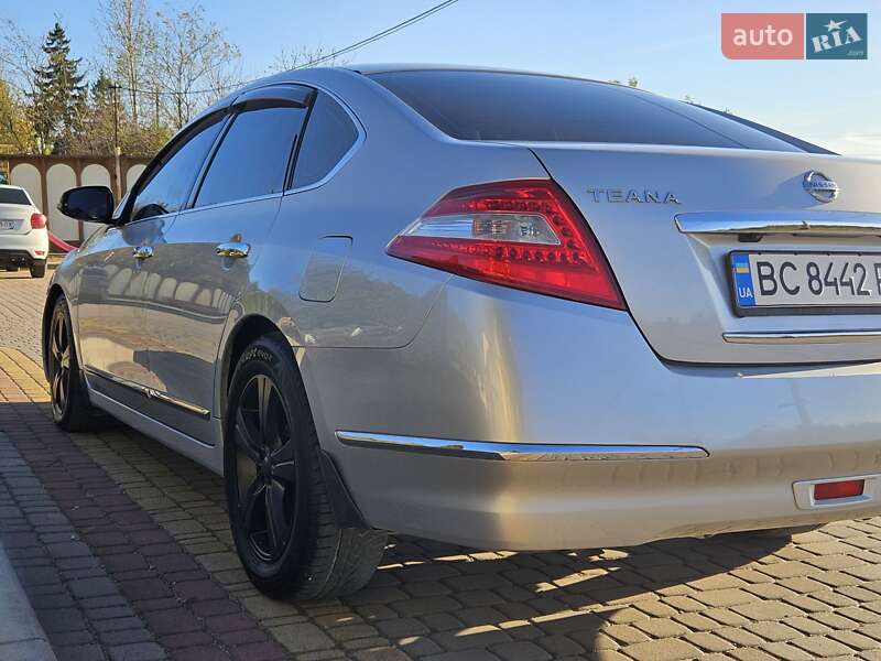 Седан Nissan Teana 2008 в Львове фото 12 Седан Nissan Teana 2008 в Львове
