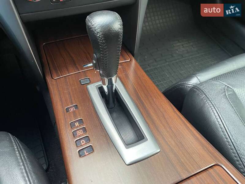 Седан Nissan Teana 2010 в Киеве фото 20 Седан Nissan Teana 2010 в Киеве