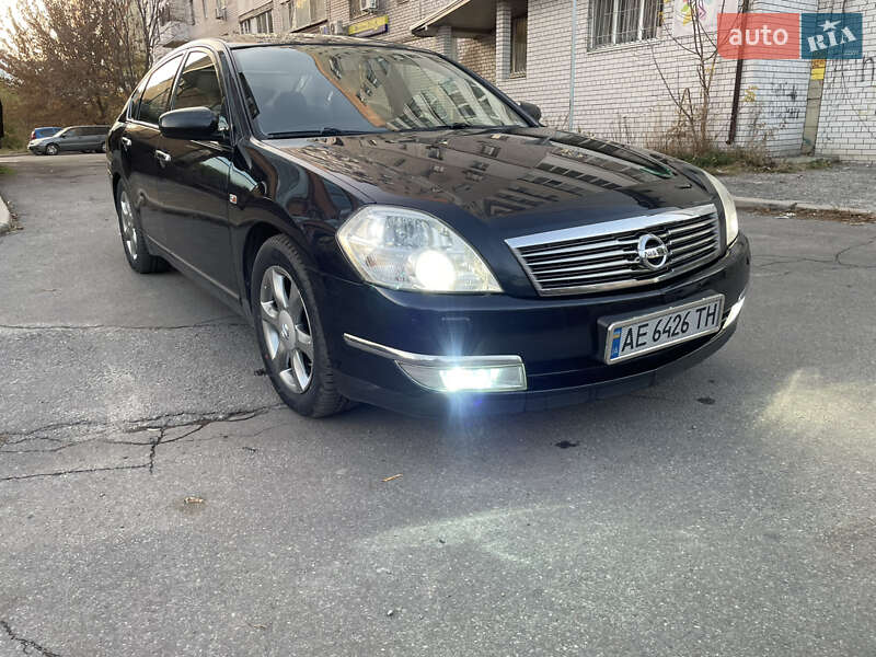 Седан Nissan Teana 2007 в Днепре