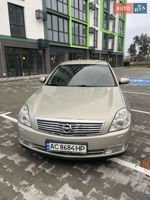 Седан Nissan Teana 2007 в Вараші