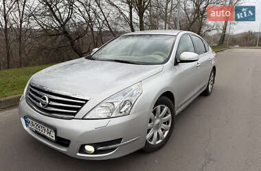 Седан Nissan Teana 2008 в Киеве