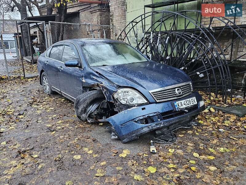 Седан Nissan Teana 2007 в Киеве