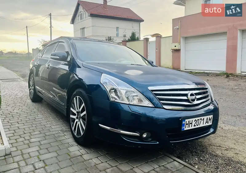 Nissan Teana
