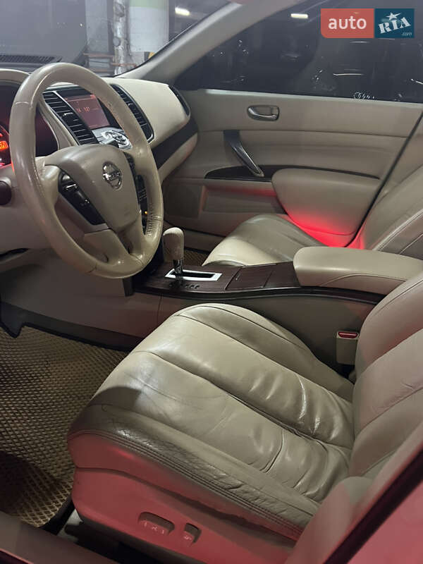 Седан Nissan Teana 2011 в Киеве