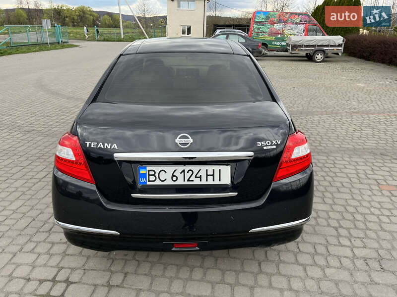 Седан Nissan Teana 2008 в Львові