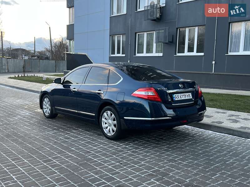 Седан Nissan Teana 2008 в Одесі
