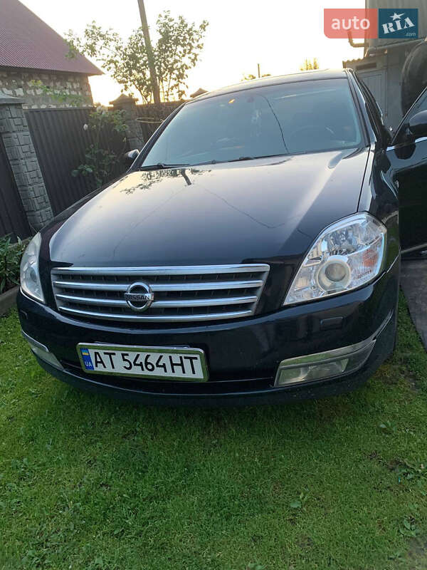 Седан Nissan Teana 2006 в Калуше