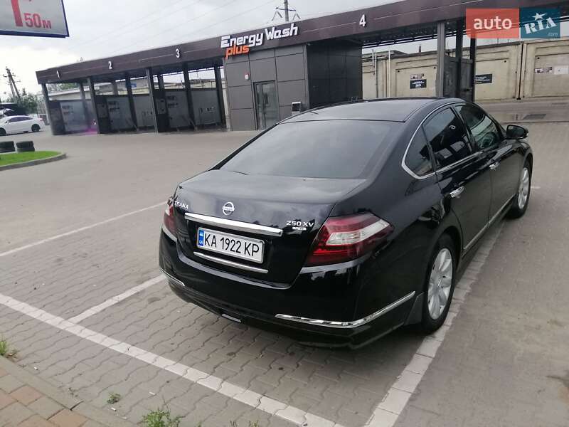 Седан Nissan Teana 2011 в Вишневом