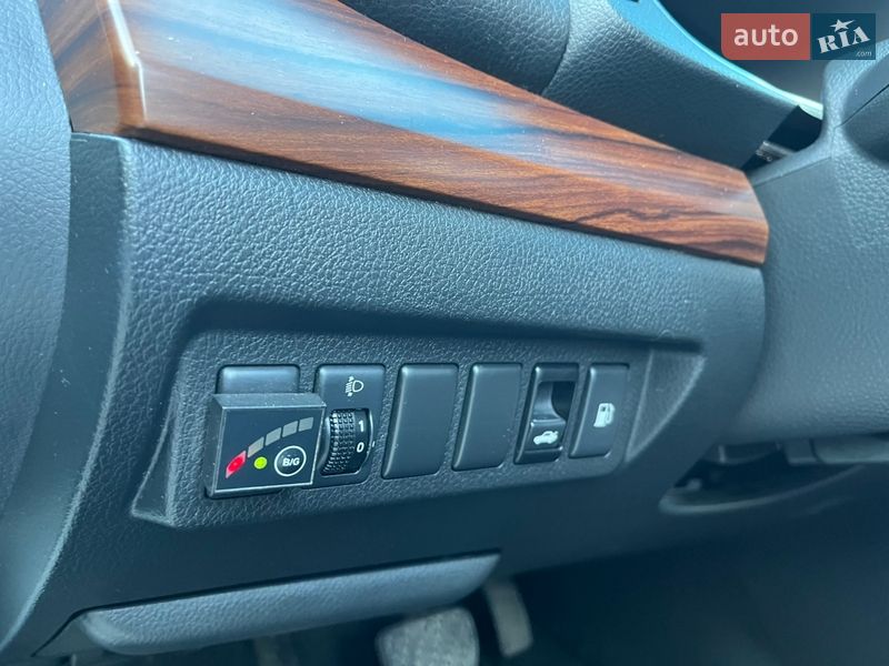 Седан Nissan Teana 2012 в Києві