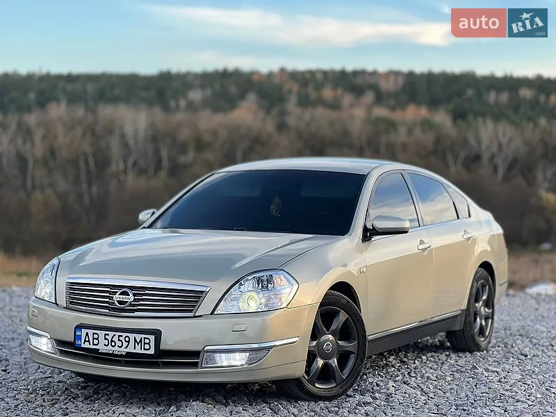 Nissan Teana