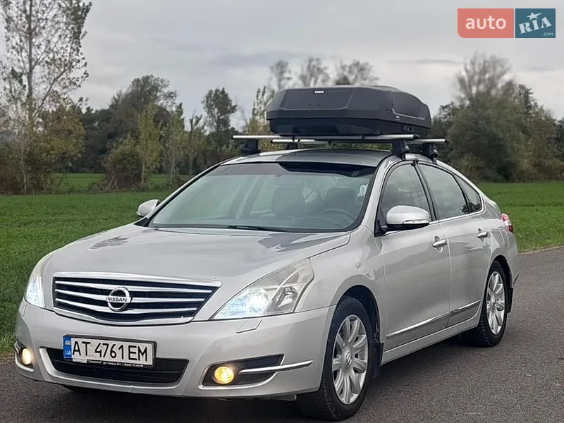 Nissan Teana