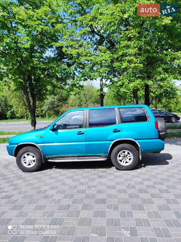 Позашляховик / Кросовер Nissan Terrano II 1997 в Миколаєві