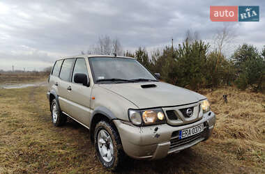 Внедорожник / Кроссовер Nissan Terrano II 2004 в Калуше