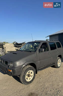 Позашляховик / Кросовер Nissan Terrano II 1999 в Бучачі