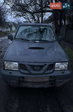 Внедорожник / Кроссовер Nissan Terrano II 2002 в Сумах