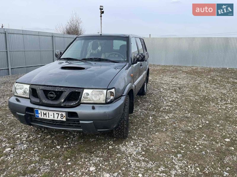 Nissan Terrano II 2005 Nissan Terrano II 2005