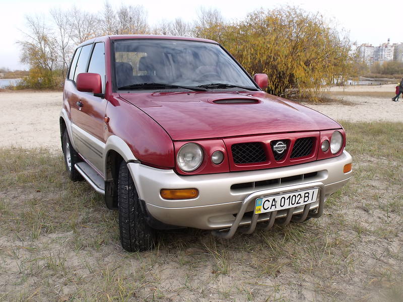 Внедорожник / Кроссовер Nissan Terrano 1997 в Черкассах