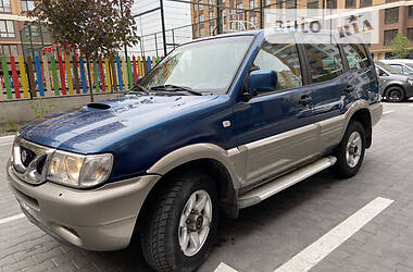 Внедорожник / Кроссовер Nissan Terrano 2001 в Киеве