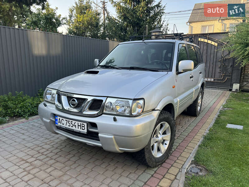 Внедорожник / Кроссовер Nissan Terrano 2003 в Нововолынске фото 9 Внедорожник / Кроссовер Nissan Terrano 2003 в Нововолынске