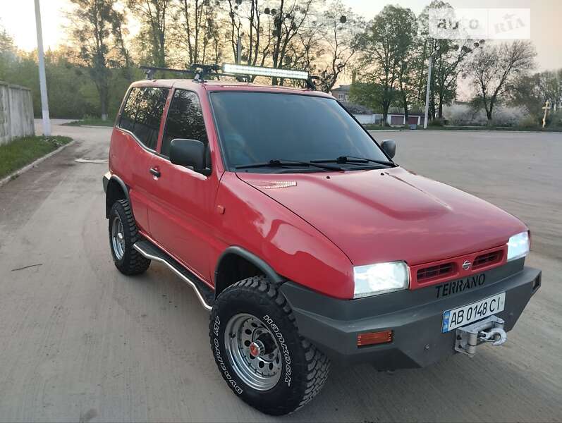 Внедорожник / Кроссовер Nissan Terrano 1996 в Жмеринке