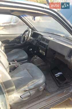 Позашляховик / Кросовер Nissan Terrano 1992 в 