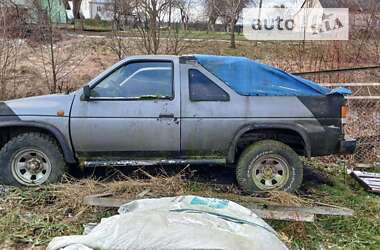 Позашляховик / Кросовер Nissan Terrano 1990 в Львові