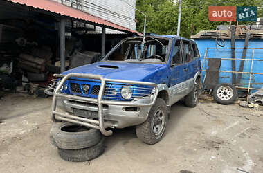 Внедорожник / Кроссовер Nissan Terrano 1996 в Харькове