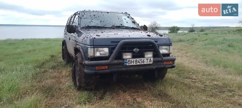 Nissan Terrano 1988 VIN JN1WNYD21U0004481 фото оголошення 4 з 37