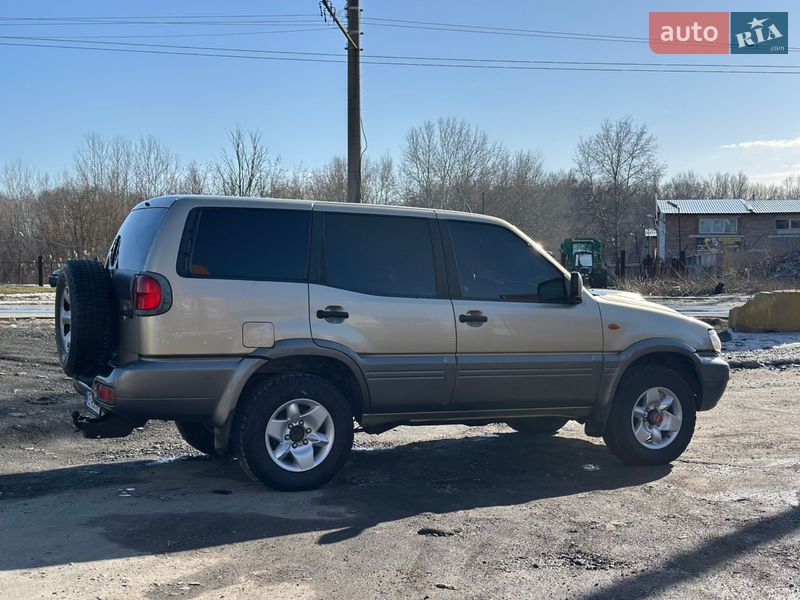 Внедорожник / Кроссовер Nissan Terrano 2003 в Полтаве