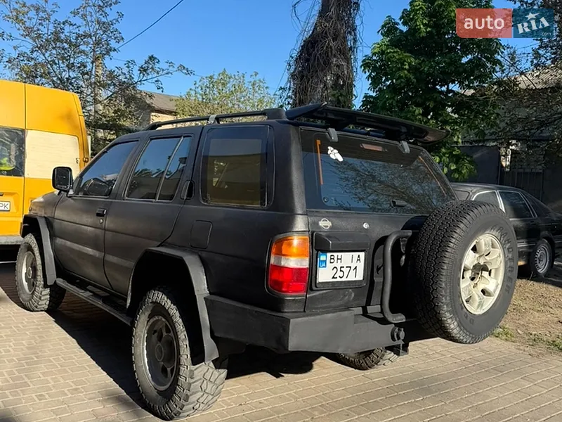Nissan Terrano 1999
