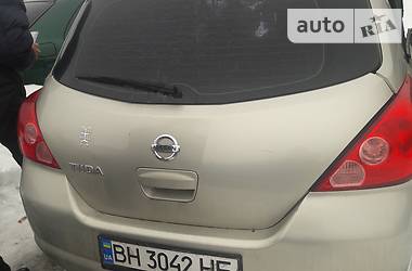 Хэтчбек Nissan TIIDA 2008 в Одессе