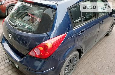 Хэтчбек Nissan TIIDA 2008 в Львове