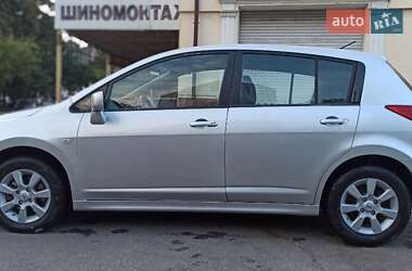 Хэтчбек Nissan TIIDA 2008 в Одессе