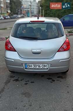 Хэтчбек Nissan TIIDA 2008 в Одессе