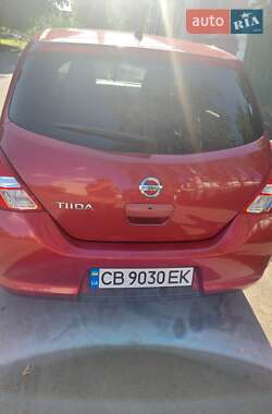 Хетчбек Nissan TIIDA 2012 в Ніжині