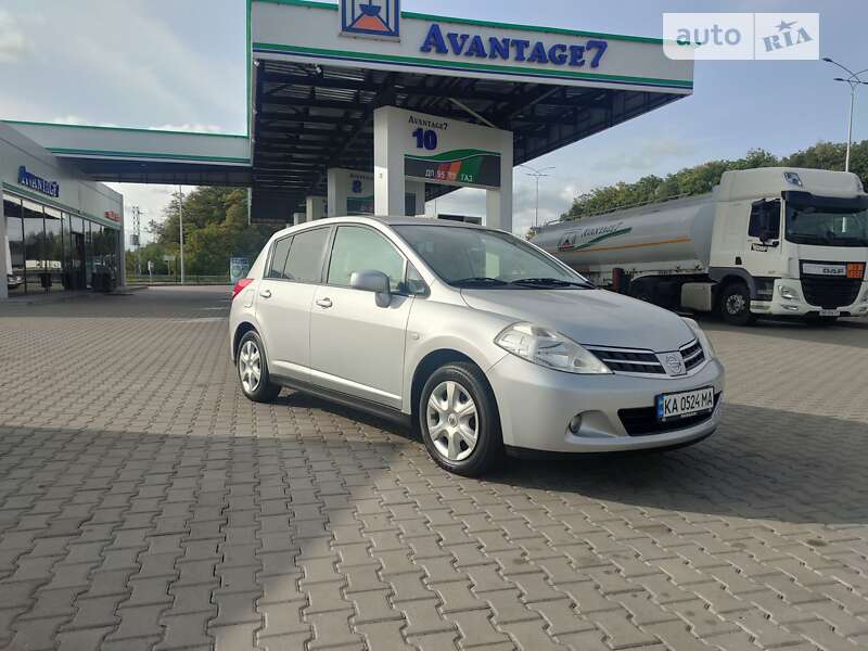 Характеристики Nissan Tiida 1.5 dCi (C11) 5дв. хэтчбек, 105 л.с, 6МКПП, 2007 – 2011 г.в.